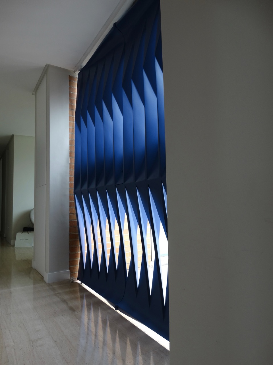 Sin título (2008), Venezuela, puerta escultórica de William Barbosa — fotografía 3 de 3