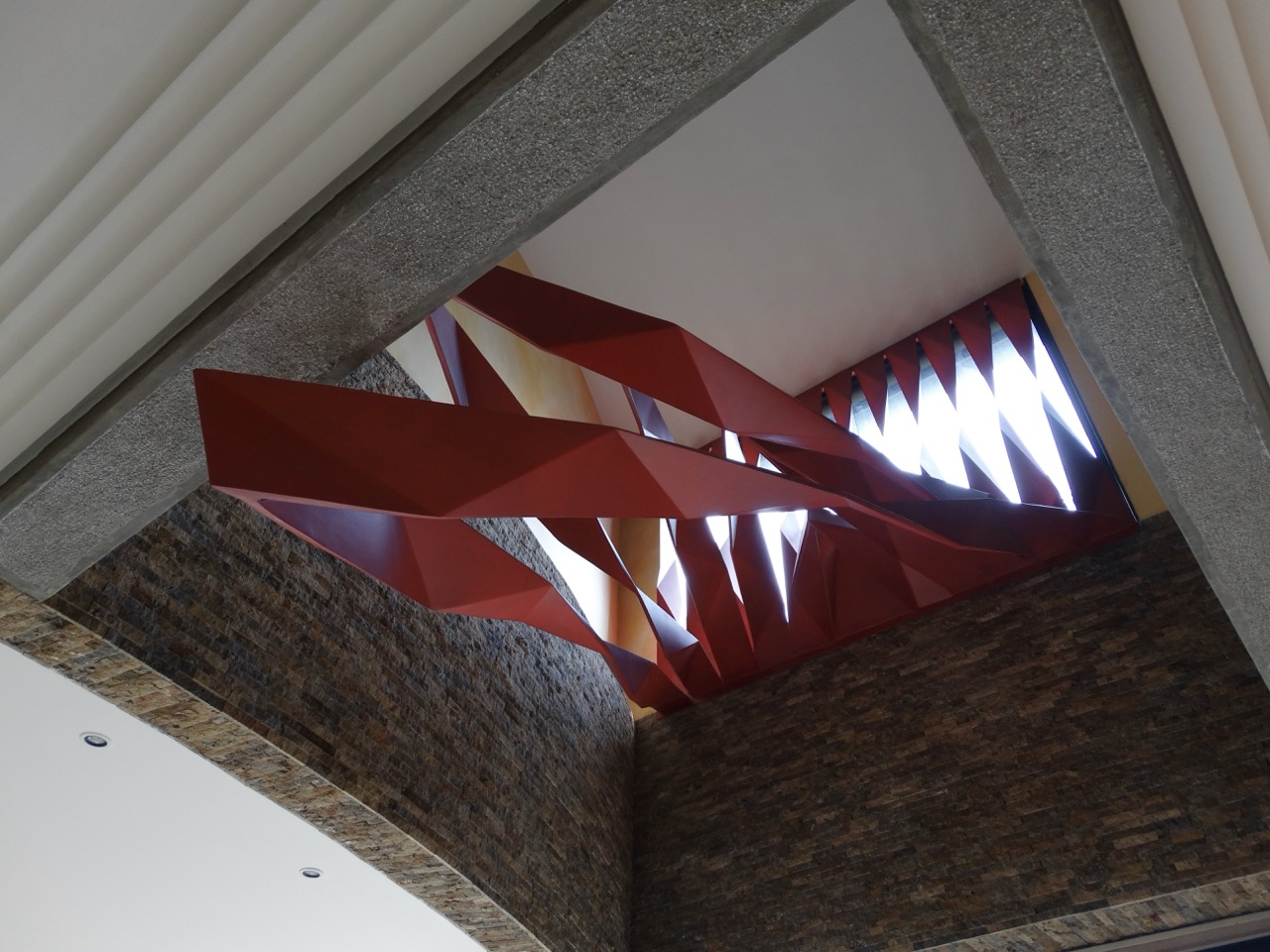 Sin título, Venezuela, relieve escultórico de William Barbosa — fotografía 2 de 4
